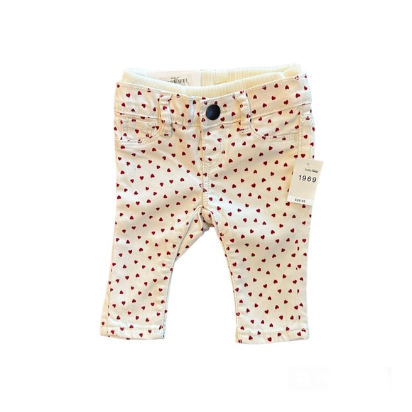 Baby Gap heart patterned pull on skinny jeans size 0-3 months NEW - Picture 1 of 13